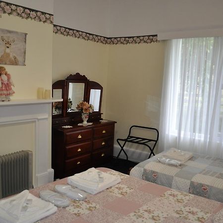Roslyn House Bed & Breakfast Bushy Park 외부 사진