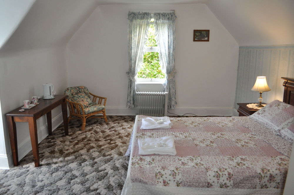 Roslyn House Bed & Breakfast Bushy Park 외부 사진